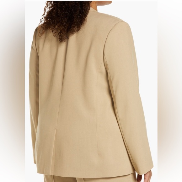 Vince Plus Size Tan Blazer - Picture 2 of 9